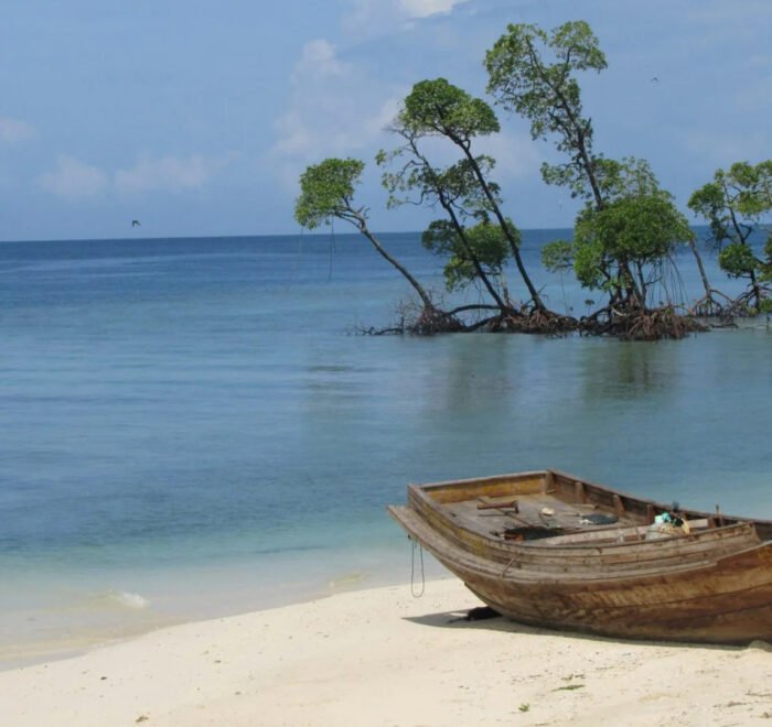 Discover Andaman 7 Days Tour Package – Port Blair, Ross Island, North Bay, Neil, Havelock, Radhanagar Beach, Wandoor, Chidiya Tapu sunsets and cultural experiences