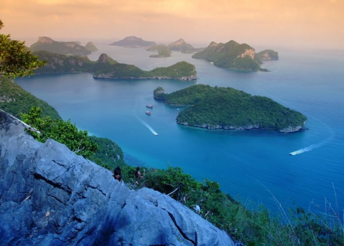 Koh Samui Bangkok 5 Days Tour Package – Chaweng Beach sunset, Big Buddha Temple, Na-Muang waterfalls, Bangkok city tour, and Safari World adventures with Travel Comfort.