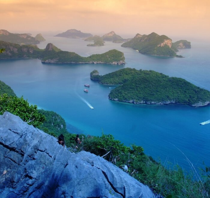 Koh Samui Bangkok 5 Days Tour Package – Chaweng Beach sunset, Big Buddha Temple, Na-Muang waterfalls, Bangkok city tour, and Safari World adventures with Travel Comfort.