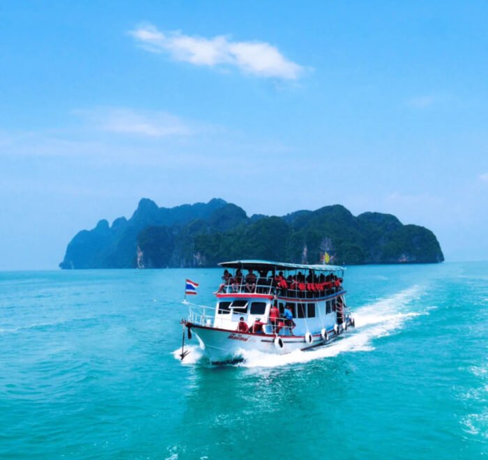 Magical Andaman 5 Days Tour Package – Port Blair, Havelock Island, beaches, sunsets, water sports and cultural experiences